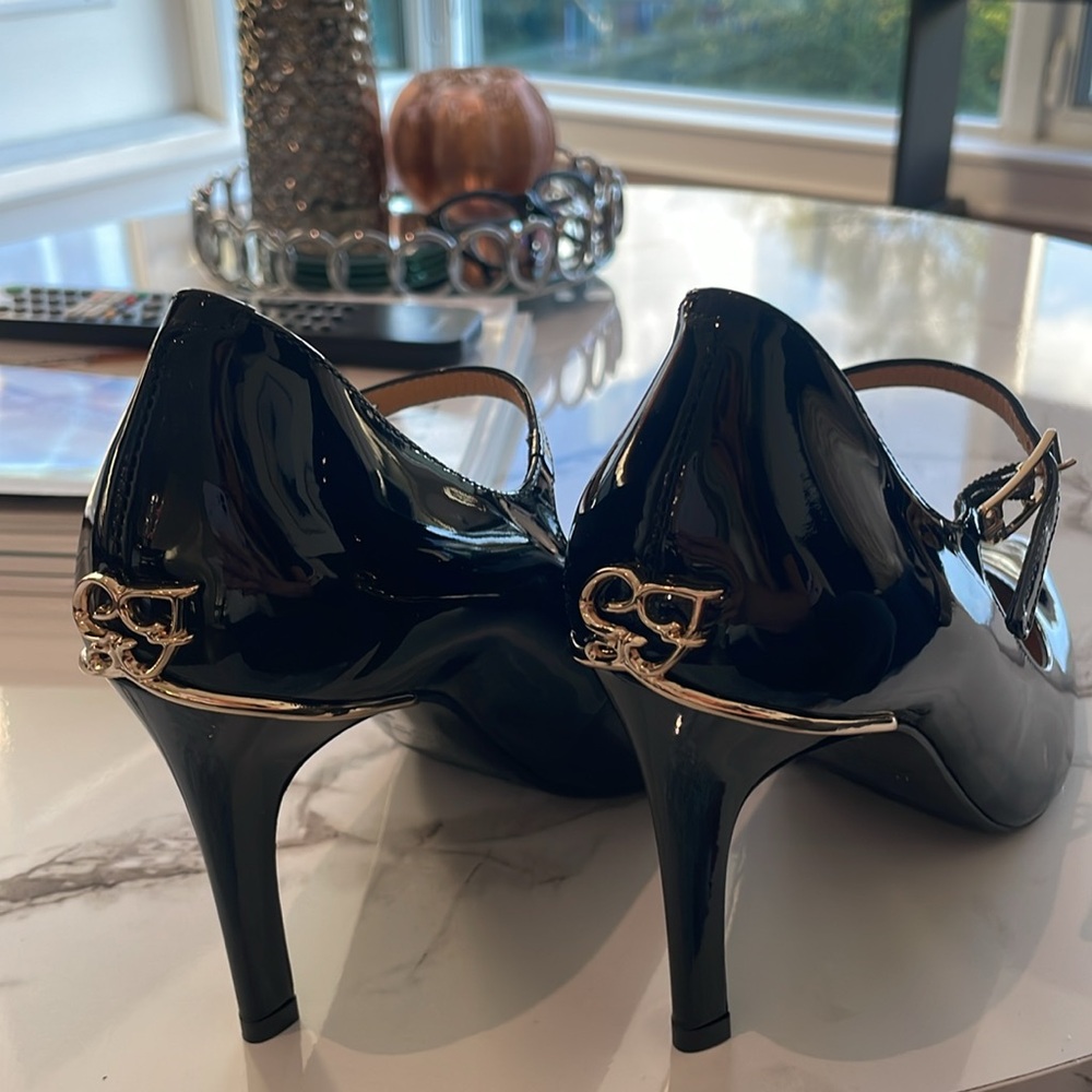 Giovani Fabiani pump in black patent leather with gold accent - Picture 4 of 8